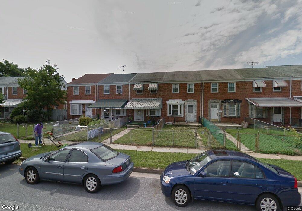 909 Middlesex Rd, Essex, MD 21221 - photo 1