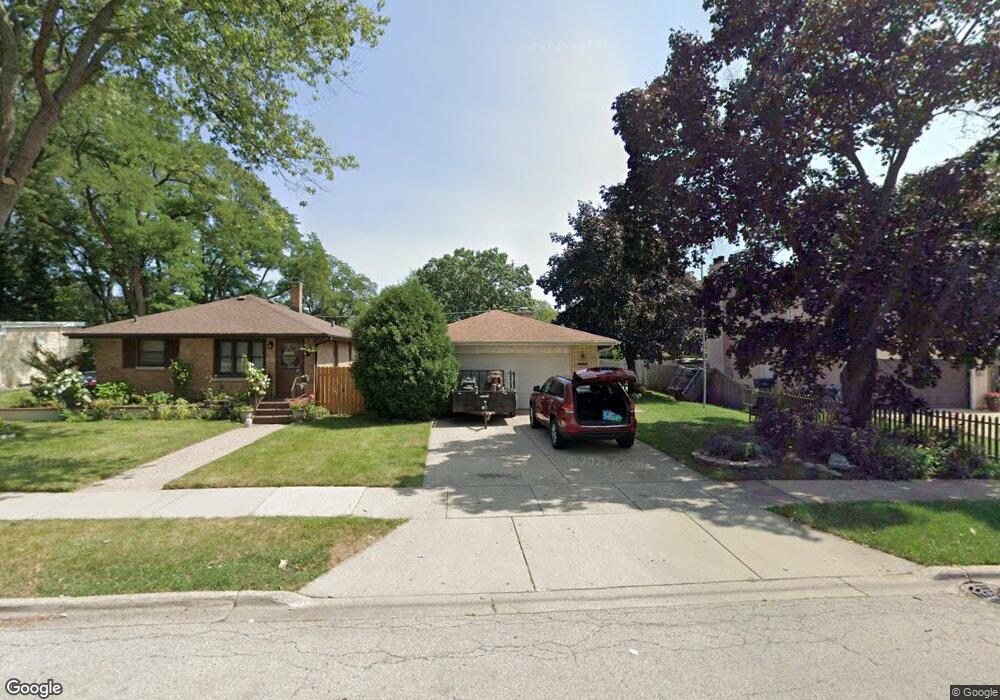 339 N Berwick Blvd, Waukegan, IL 60085 - photo 1