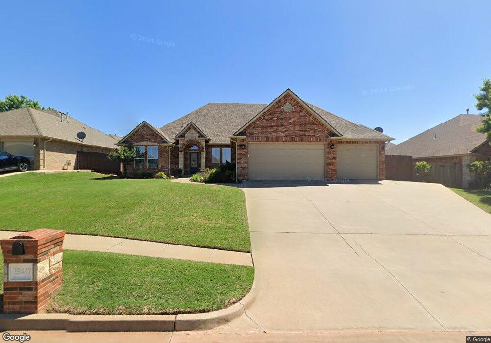 19417 Crest Ridge Dr, Edmond, OK 73012 - photo 1