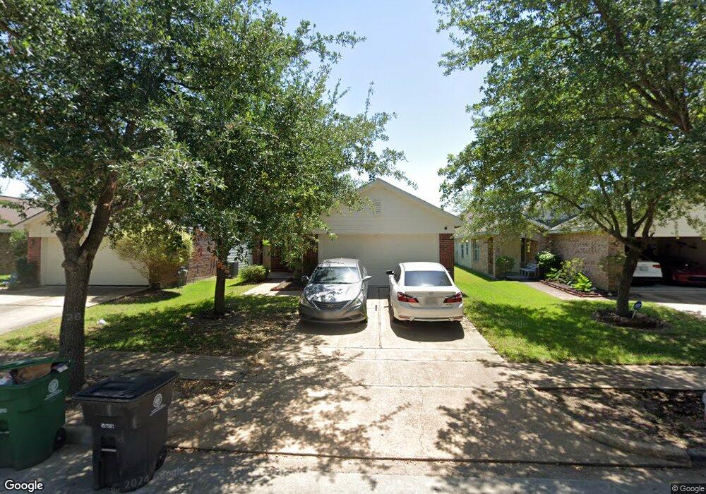9006 Sporan Ln, Houston, TX 77075 - photo 1