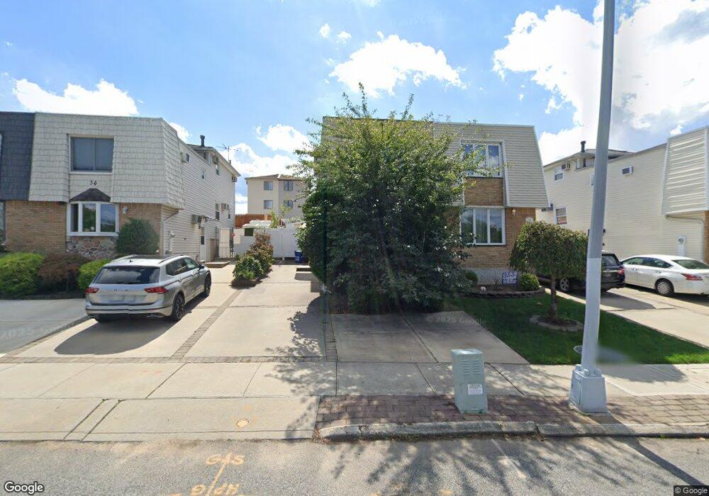 40 E Reading Ave, Staten Island, NY 10308 - photo 1