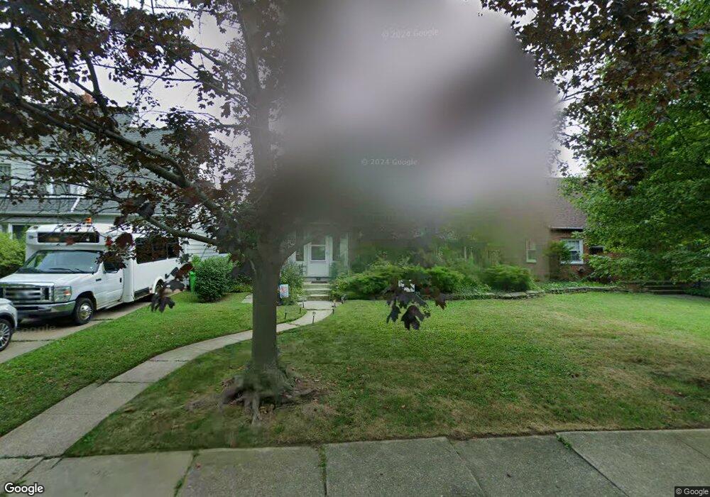 141 Eastbrook Dr, Euclid, OH 44132 - photo 1