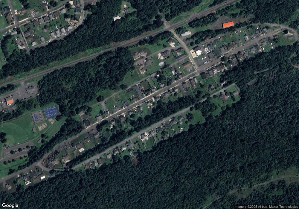 1042 W Main St, Nanticoke, PA 18634 - photo 1