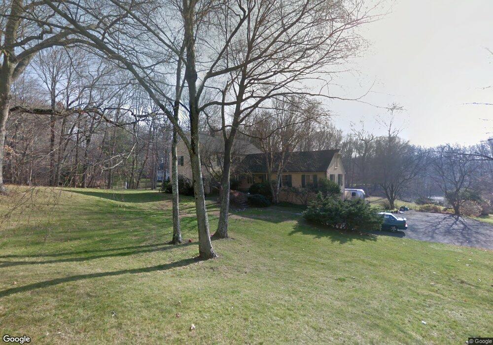 47 Ash Tree Ln, New Canaan, CT 06840 - photo 1