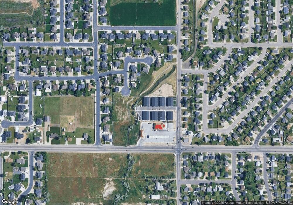 4915 S 4300 W, Hooper, UT 84315 - photo 1