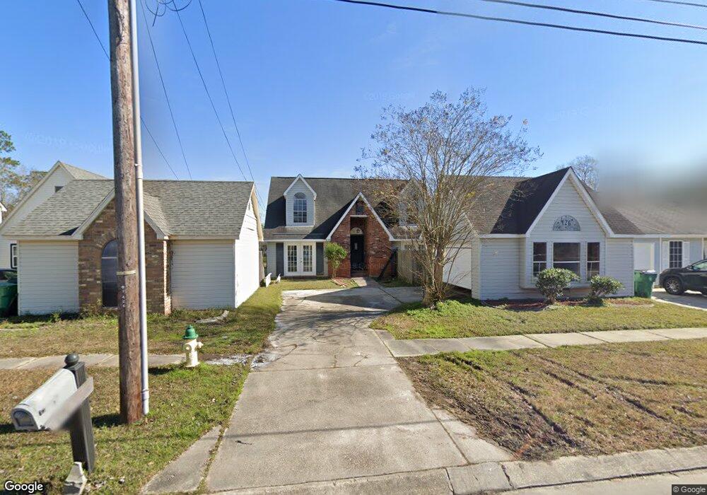 426 W Suncrest Other, Slidell, LA 70458 - photo 1