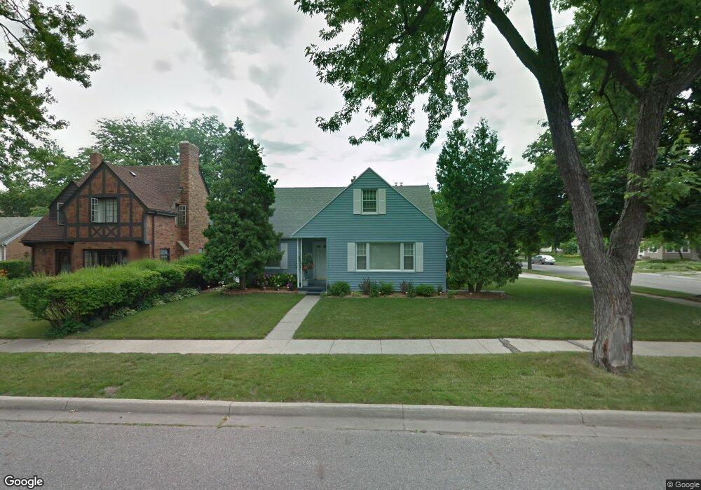 1527 Inverness Ave, Lansing, MI 48915 - photo 1