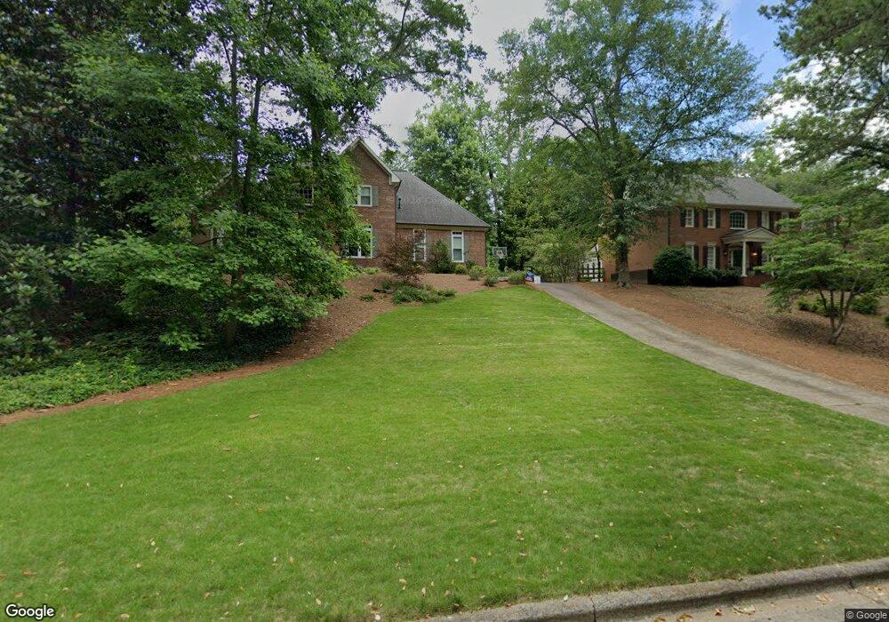 1020 Azalea Dr, Roswell, GA 30075 - photo 1