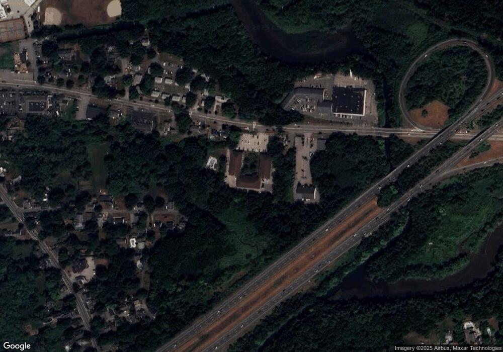 C-103 Sandlewood Pointe unit C-103, Amesbury, MA 01913 - photo 1