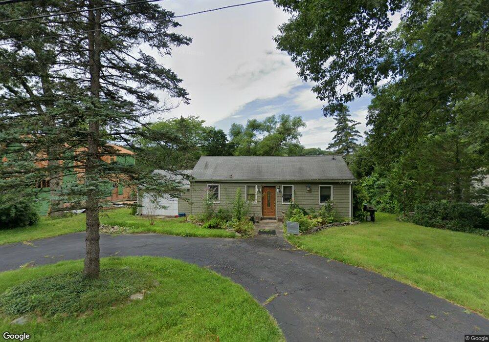 31 E Shore Dr, Higganum, CT 06441 - photo 1