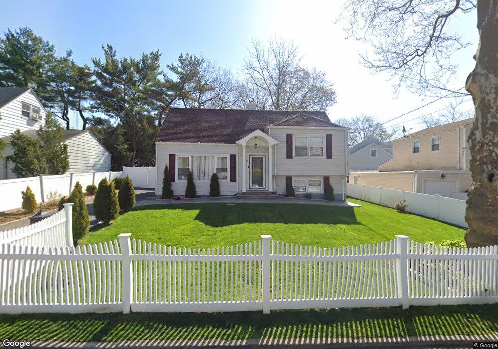 120 Remsen Rd, Yonkers, NY 10710 - photo 1