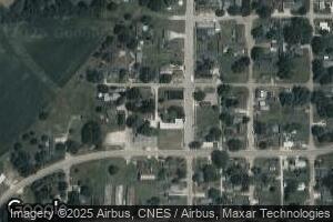 305 Cedar St, Cedar Point, IL 61316