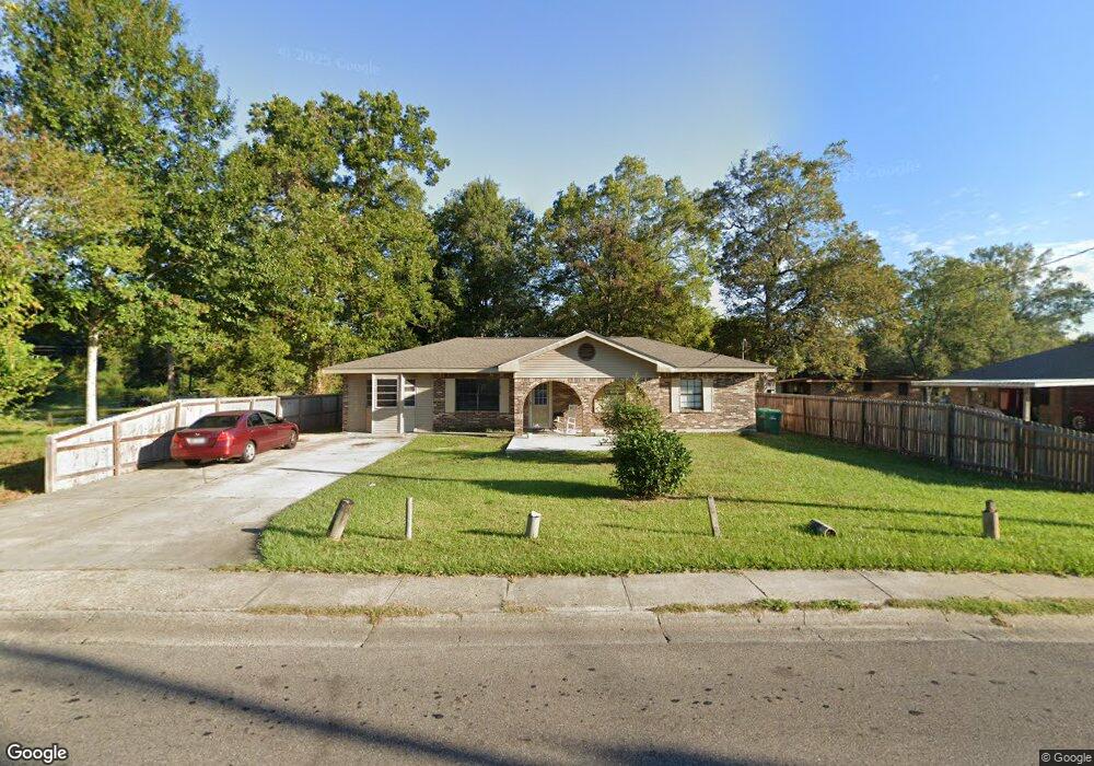 614 Rosa St, Picayune, MS 39466 - photo 1