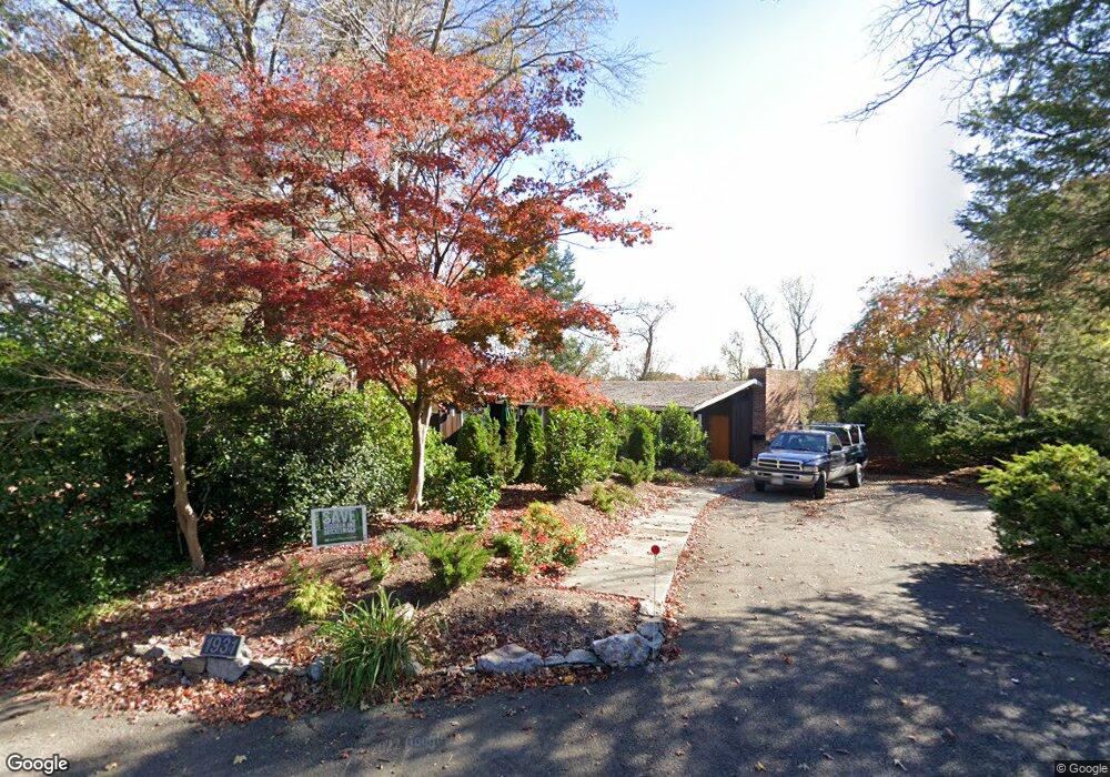 1931 Marthas Rd, Alexandria, VA 22307 - photo 1