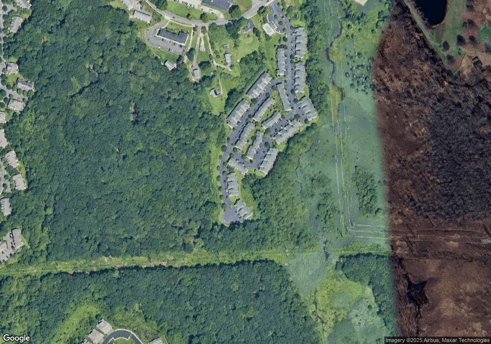 1100 Lexington Blvd, Bethel, CT 06801 - photo 1