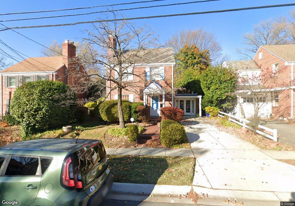 4509 Maple Ave, Bethesda, MD 20814 - photo 1