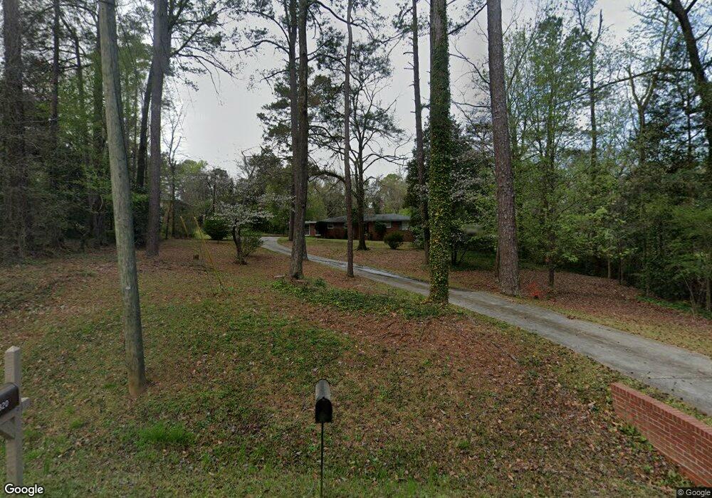 811 Winchester Cir, Macon, GA 31210 - photo 1