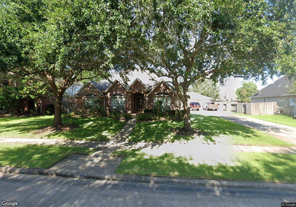 2003 Pebble Ln, Friendswood, TX 77546 - photo 1