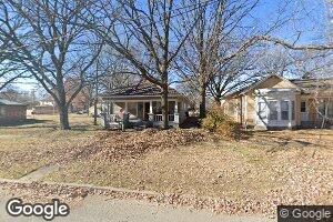 214 S 3rd St, Neodesha, KS 66757