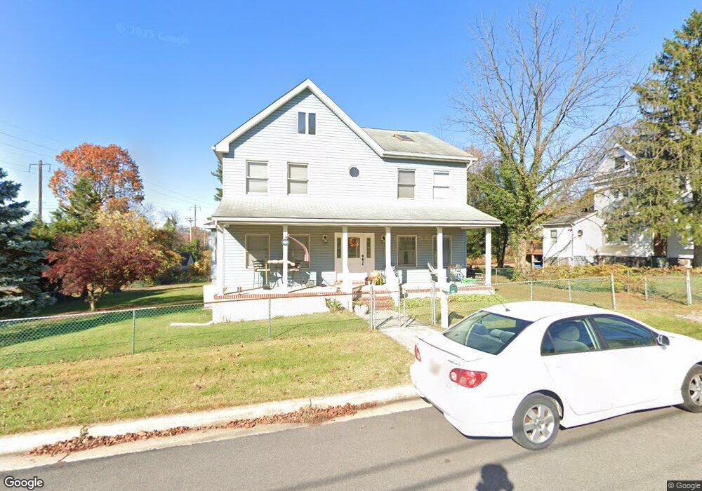 4612 Linden Ave, Halethorpe, MD 21227 - photo 1