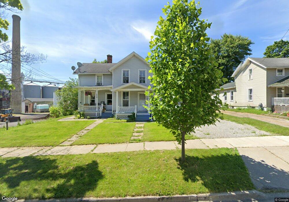 539 College Ave unit 541 College, Adrian, MI 49221 - photo 1