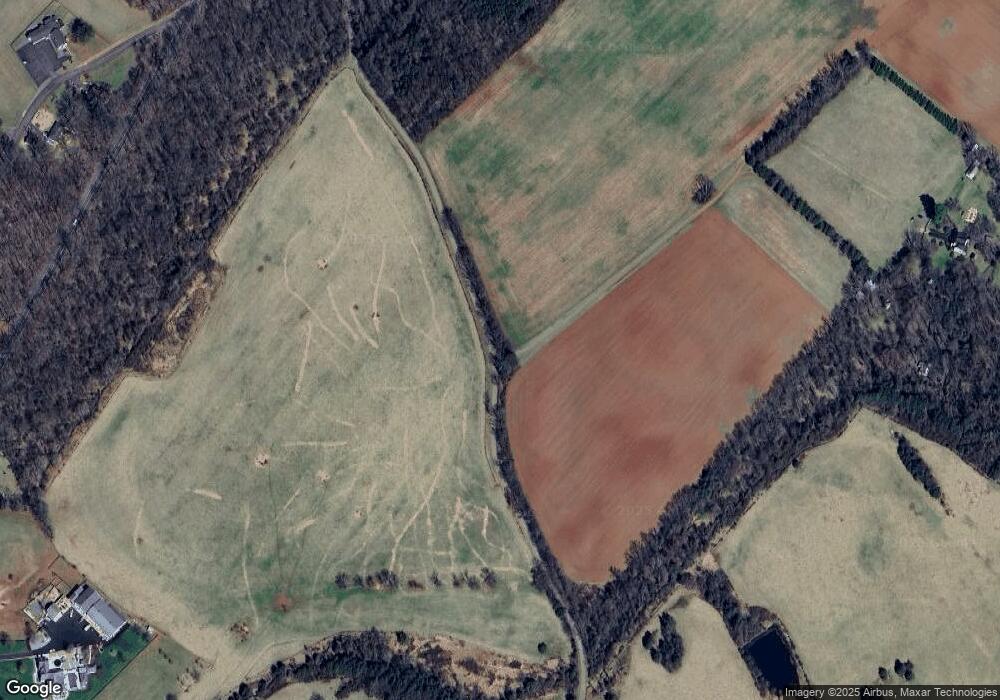 24511 Peacock Ln, Rapidan, VA 22733 - photo 1