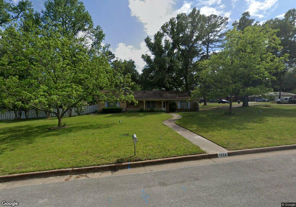 7434 Brookhollow Dr, Tyler, TX 75707 - photo 1