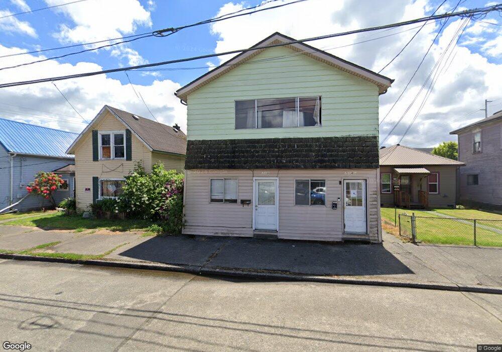 718 Duryea St, Raymond, WA 98577 - photo 1