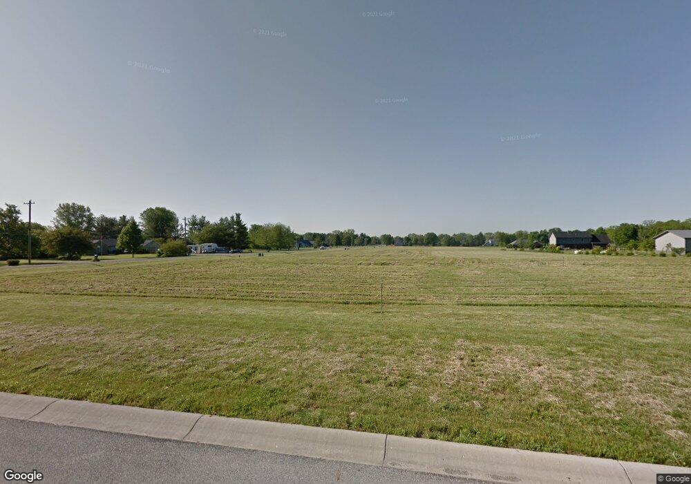 4725 Hanna Crossing Dr, Plainfield, IN 46168 - photo 1