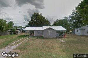106 E Ellis Ave, Davis, OK 73030