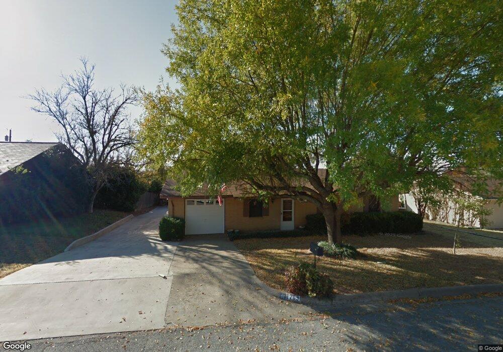 1209 Vivienne St, Weatherford, TX 76086 - photo 1