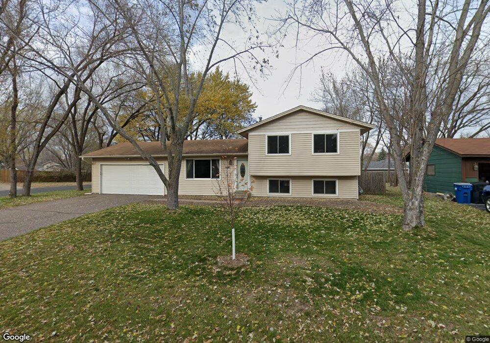 9730 98th Place N, Maple Grove, MN 55369 - photo 1