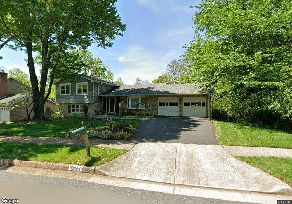 4304 Ashford Ln, Fairfax, VA 22032 - photo 1