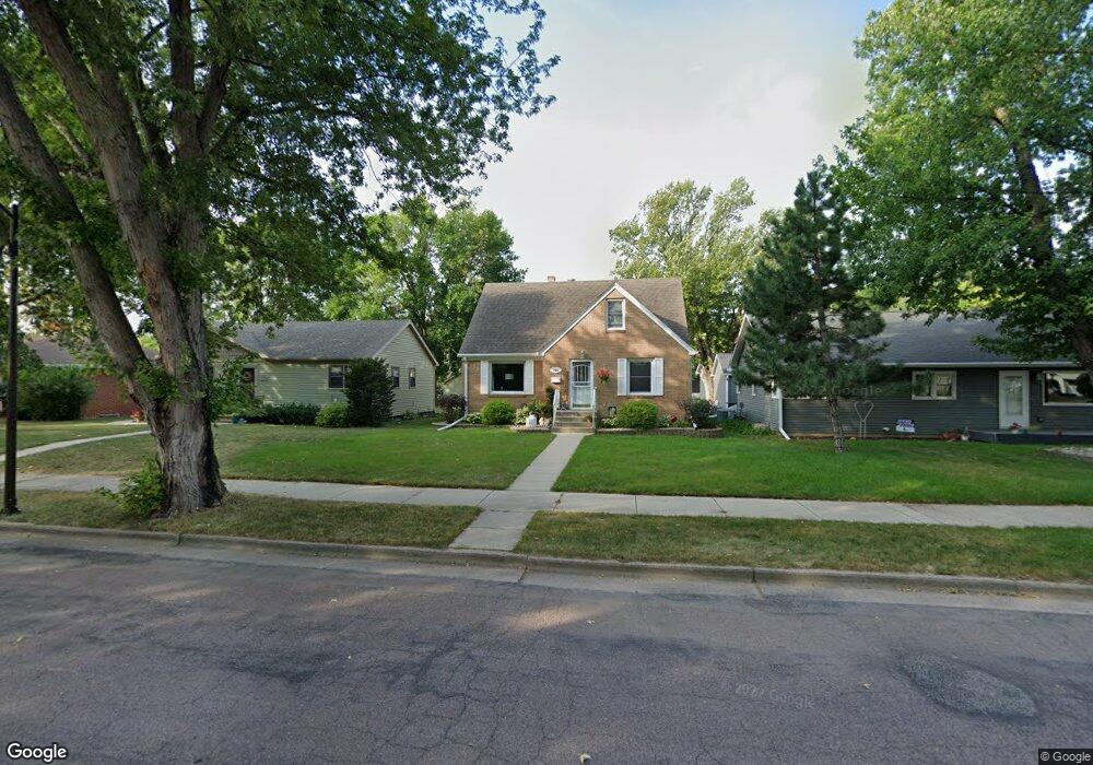 1027 N Payne St, New Ulm, MN 56073 - photo 1