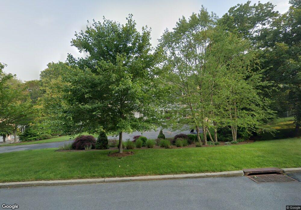 42 Heritage Dr, Pleasantville, NY 10570 - photo 1