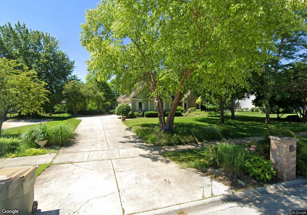 23049 Joyce Ln, Naperville, IL 60564 - photo 1