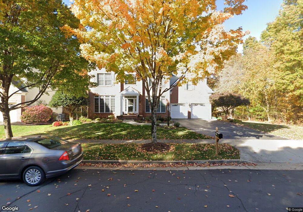 26131 Glasgow Dr, Chantilly, VA 20152 - photo 1