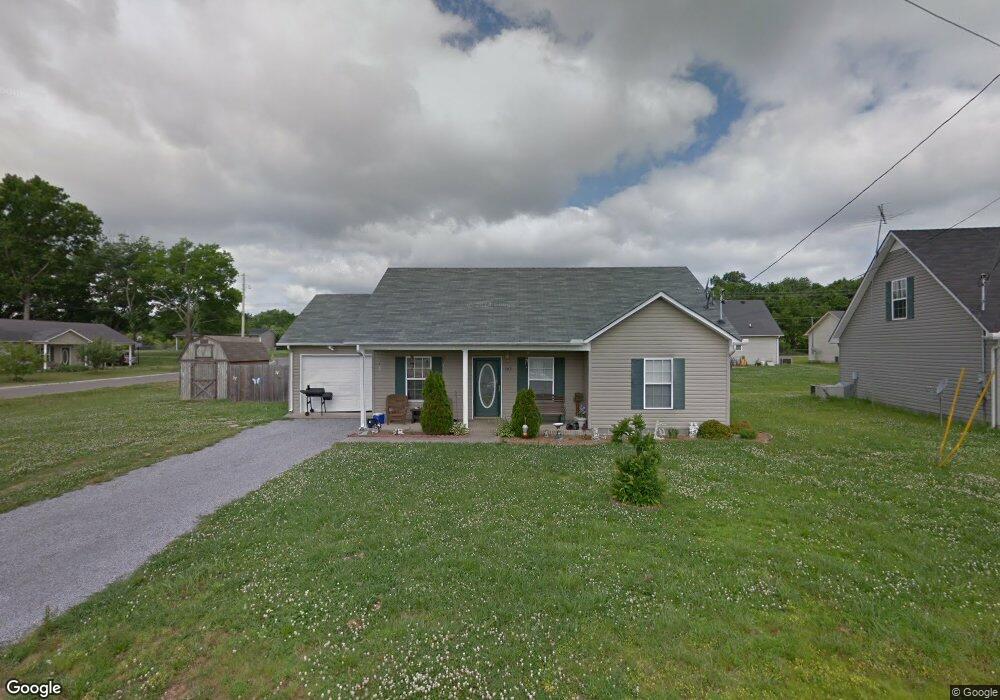 103 Stonefield Cir unit 6, Shelbyville, TN 37160 - photo 1