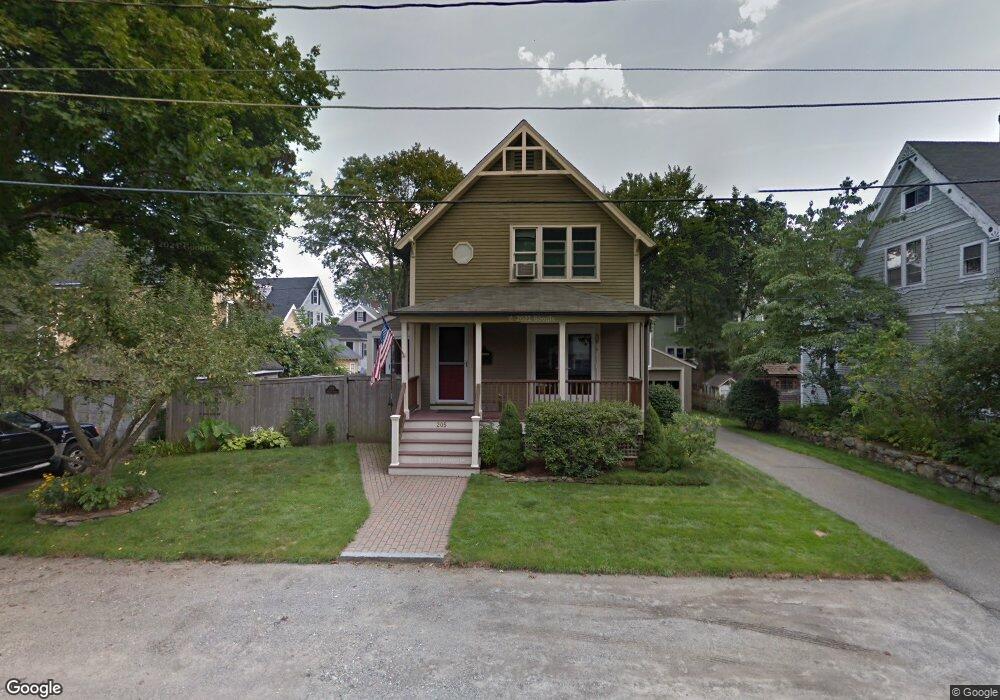 205 Hubbard St, Concord, MA 01742 - photo 1