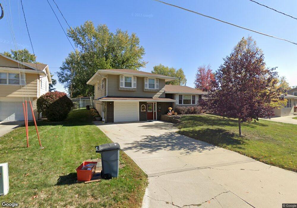 316 E 23rd St N, Newton, IA 50208 - photo 1