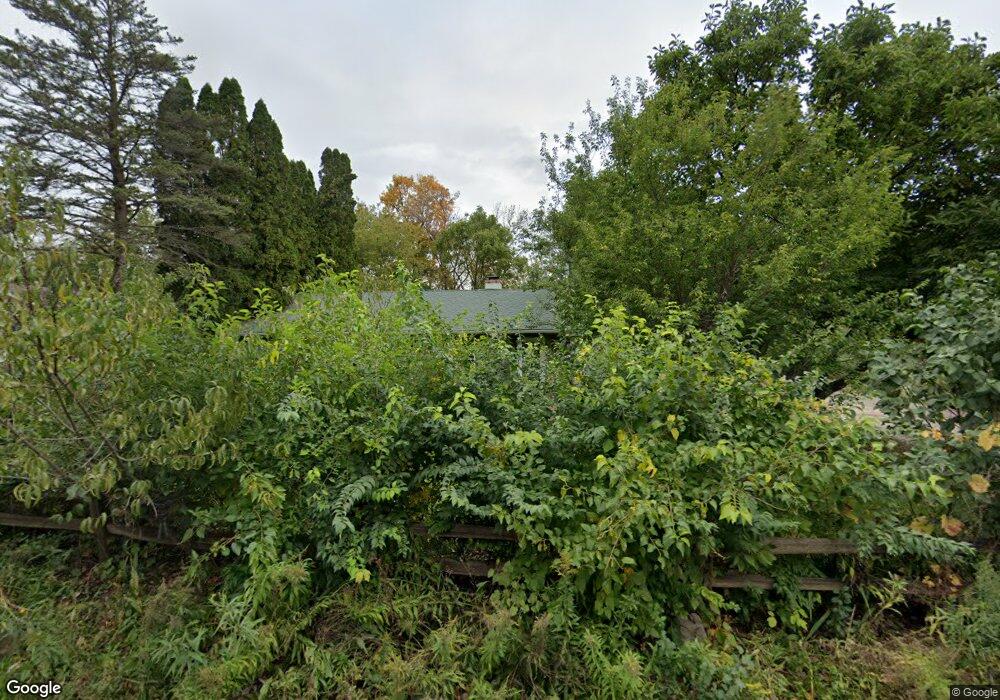 905 Craig St, Algonquin, IL 60102 - photo 1