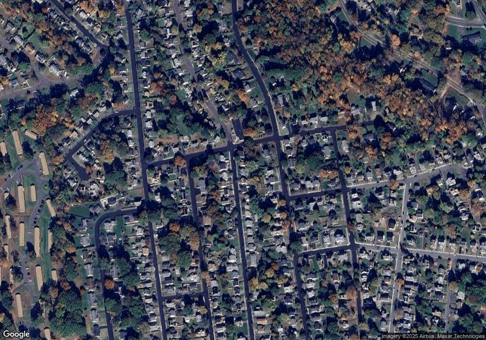 131 Quinn St, Naugatuck, CT 06770 - photo 1