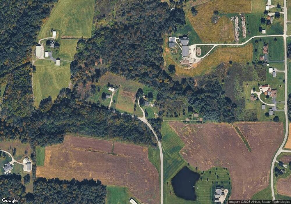 5034 Hanka Rd, Floyds Knobs, IN 47119 - photo 1