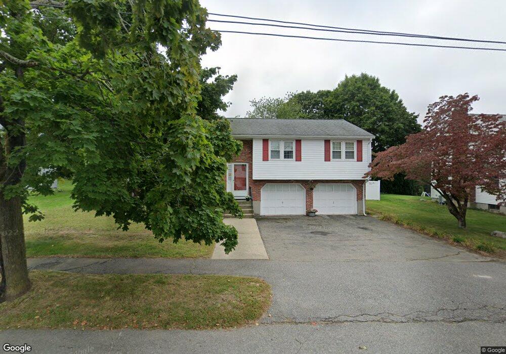 17 Briar Hill Ln, Waltham, MA 02452 - photo 1