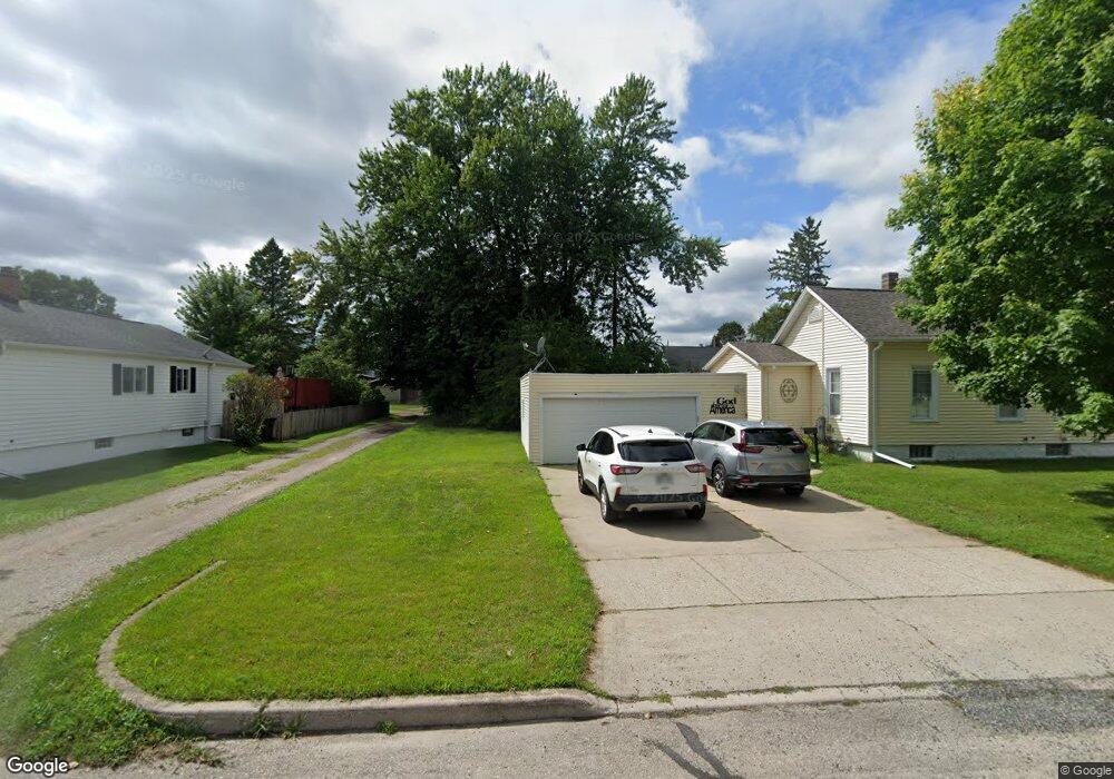 1809 16th St, Menominee, MI 49858 - photo 1
