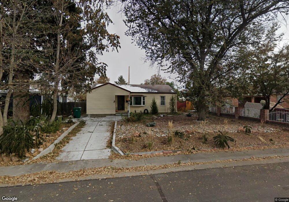 1920 Newark St, Aurora, CO 80010 - photo 1