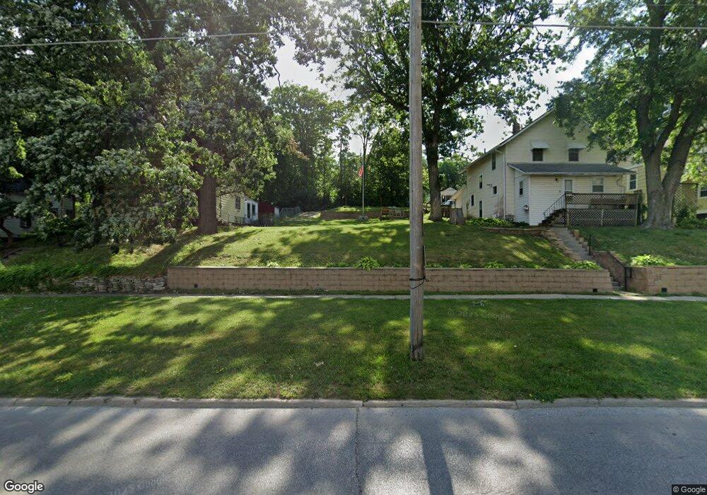 2013 SW 9th St, Des Moines, IA 50315 - photo 1