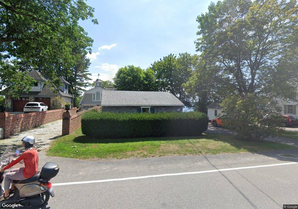 108 Pepperrell Rd, Kittery Point, ME 03905 - photo 1