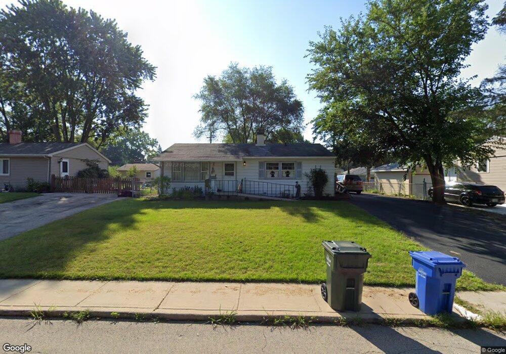 102 Mora Rd, Carpentersville, IL 60110 - photo 1