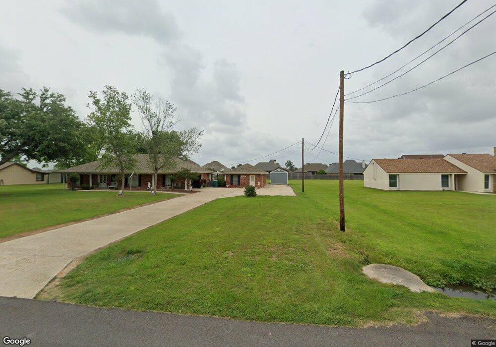 1104 Lakeridge Ln, Lake Charles, LA 70605 - photo 1